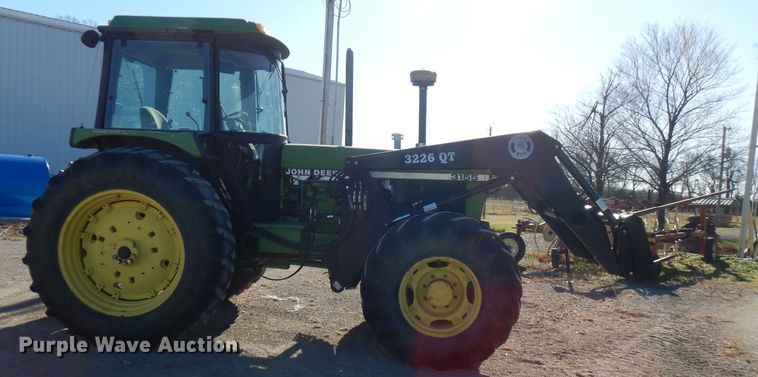image for item GK9491 1989 John Deere 3155  MFWD tractor