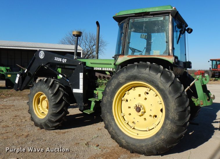 image for item GK9491 1989 John Deere 3155  MFWD tractor