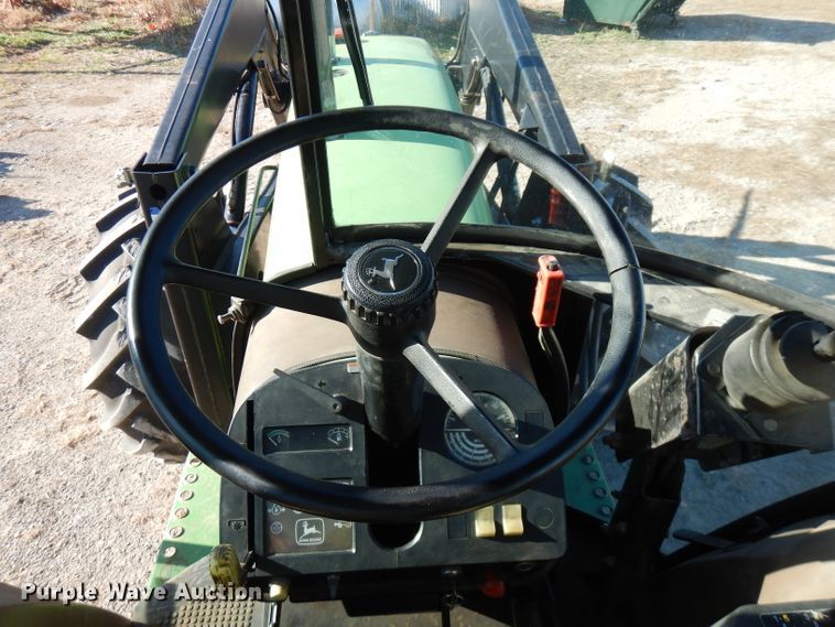 image for item GK9491 1989 John Deere 3155  MFWD tractor