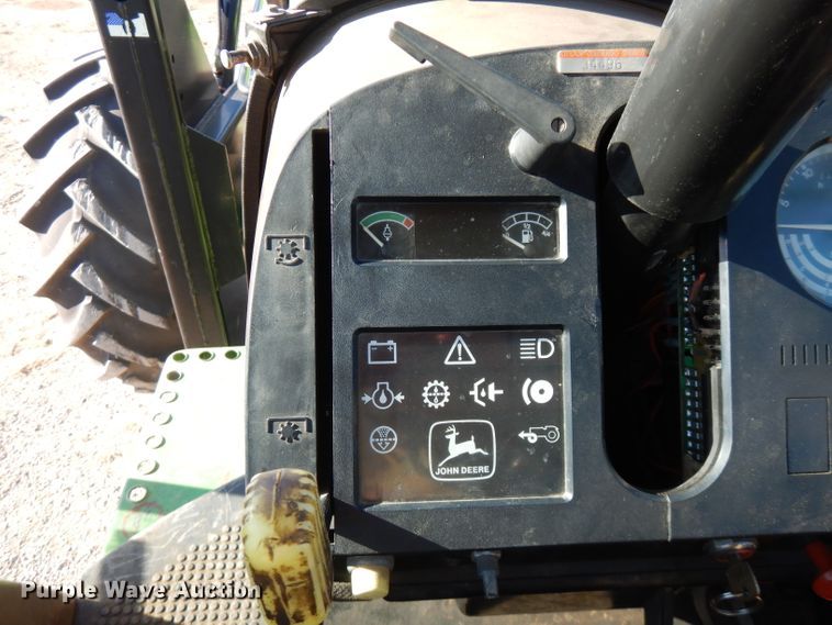 image for item GK9491 1989 John Deere 3155  MFWD tractor