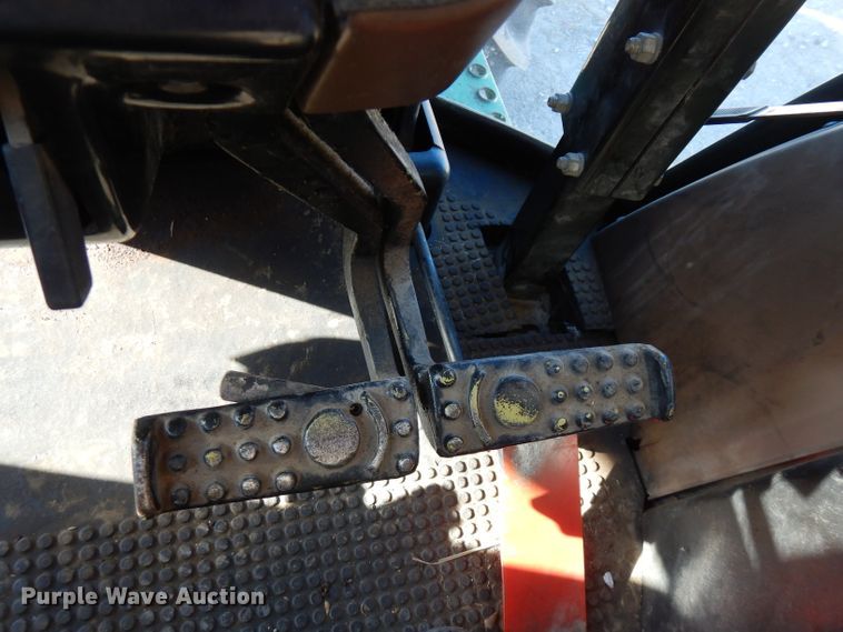 image for item GK9491 1989 John Deere 3155  MFWD tractor