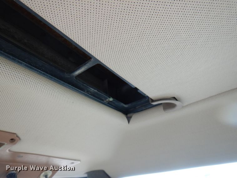 image for item GK9491 1989 John Deere 3155  MFWD tractor