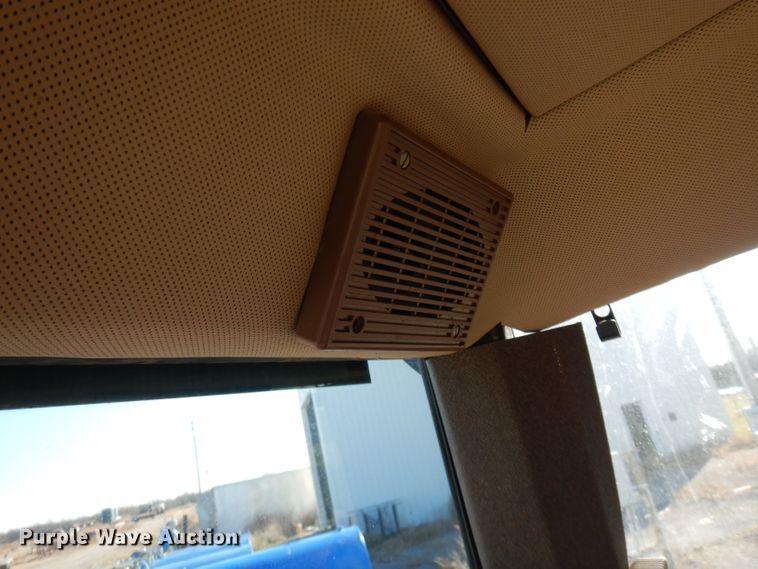 image for item GK9491 1989 John Deere 3155  MFWD tractor