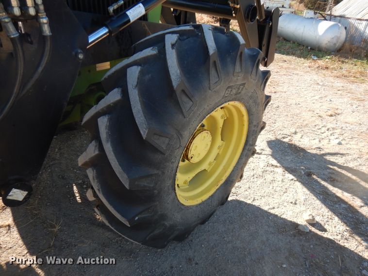 image for item GK9491 1989 John Deere 3155  MFWD tractor