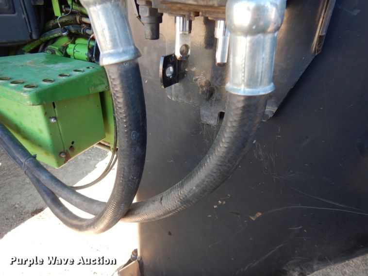 image for item GK9491 1989 John Deere 3155  MFWD tractor