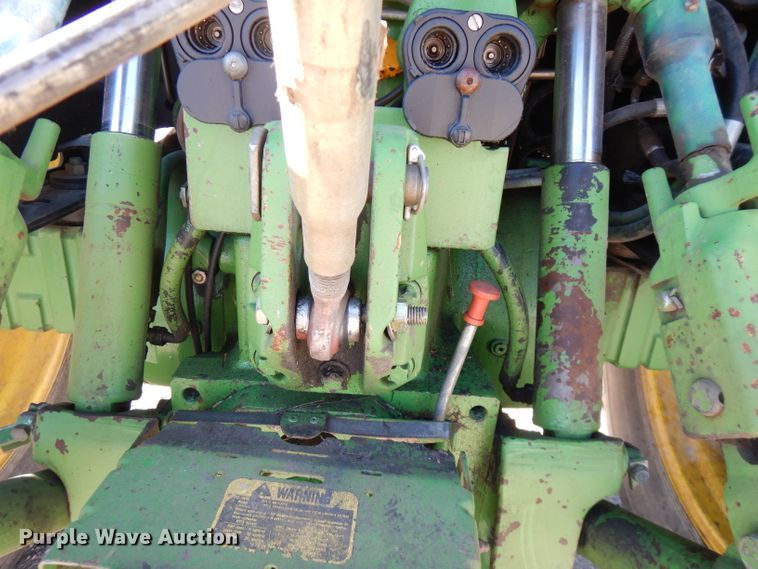 image for item GK9491 1989 John Deere 3155  MFWD tractor