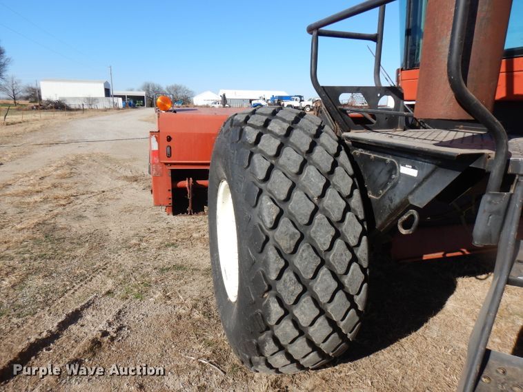 image for item GK9493 1999 Hesston 8550  windrower