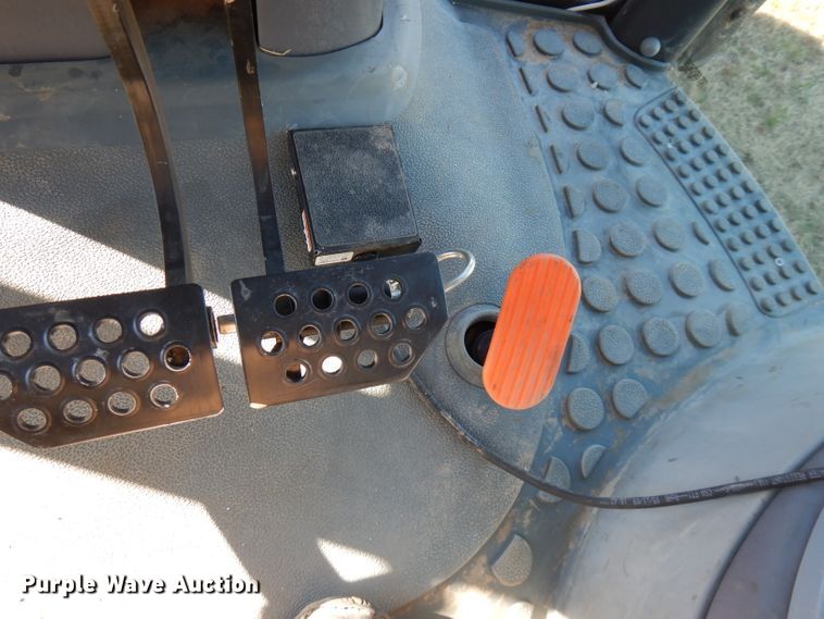 image for item GK9501 2010 Deutz Fahr Agrotron X710  MFWD tractor