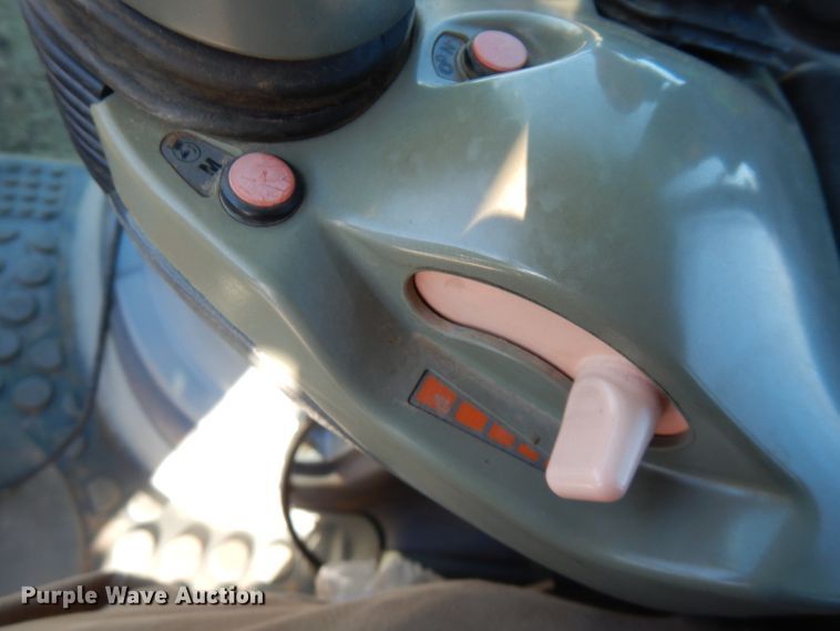 image for item GK9501 2010 Deutz Fahr Agrotron X710  MFWD tractor