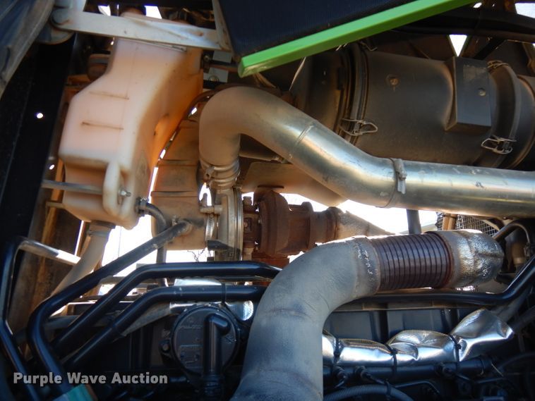 image for item GK9501 2010 Deutz Fahr Agrotron X710  MFWD tractor