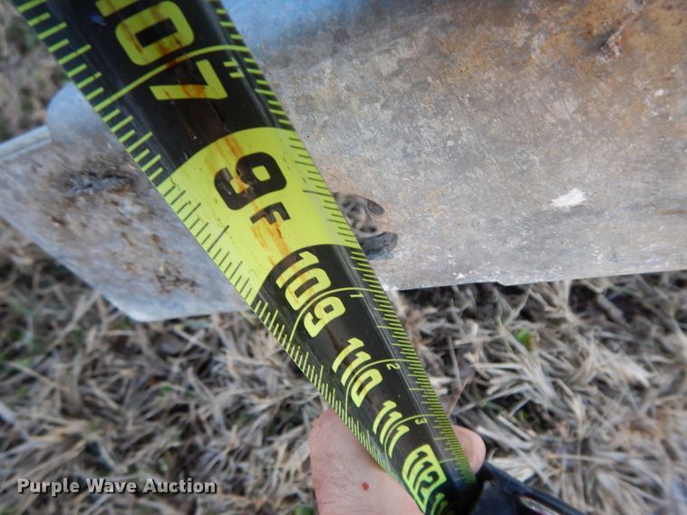 image for item GK9593 Grain bin