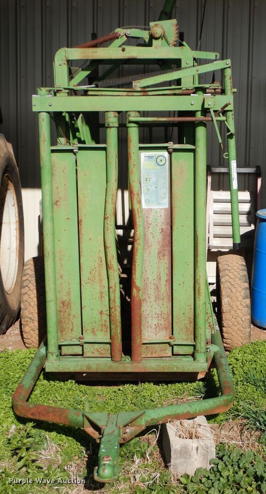 image for item GK9632 Super chute 2401 livestock chute