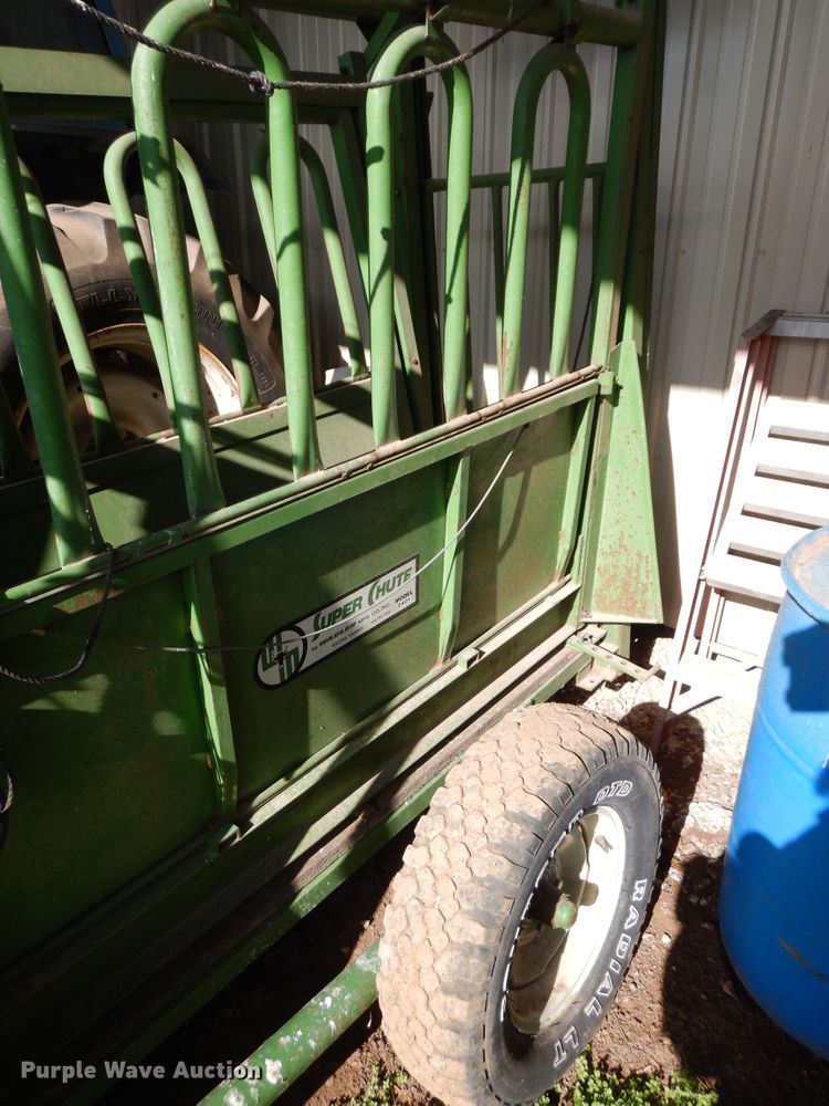 image for item GK9632 Super chute 2401 livestock chute