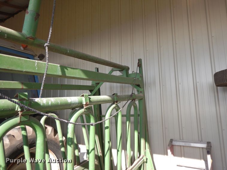 image for item GK9632 Super chute 2401 livestock chute