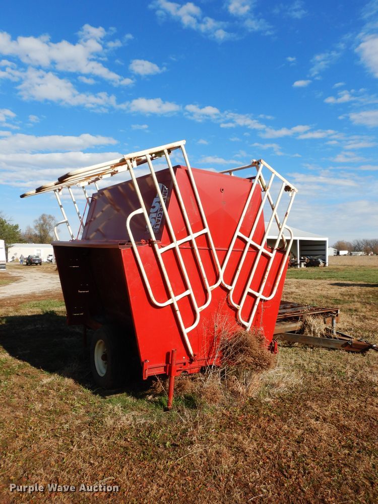 image for item GK9633 Feed Train Commercial 155 feeder