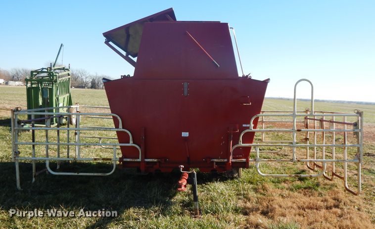 image for item GK9633 Feed Train Commercial 155 feeder