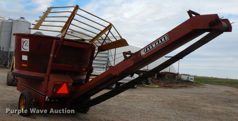 image for item GK9642 Farm Hand F880B tub grinder