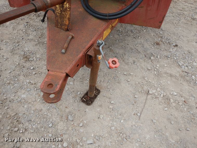 image for item GK9642 Farm Hand F880B tub grinder