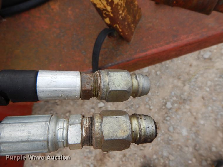 image for item GK9642 Farm Hand F880B tub grinder