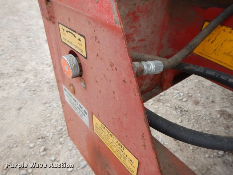 image for item GK9642 Farm Hand F880B tub grinder