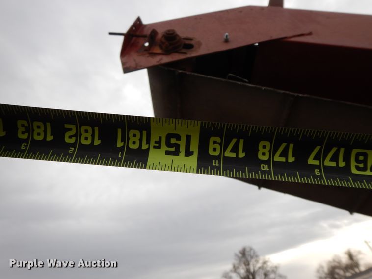 image for item GK9642 Farm Hand F880B tub grinder