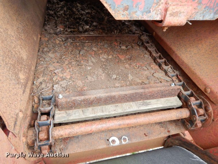 image for item GK9642 Farm Hand F880B tub grinder