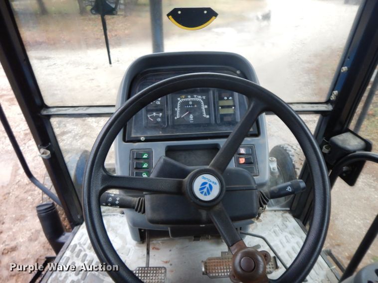 image for item GK9648 New Holland TS100  tractor