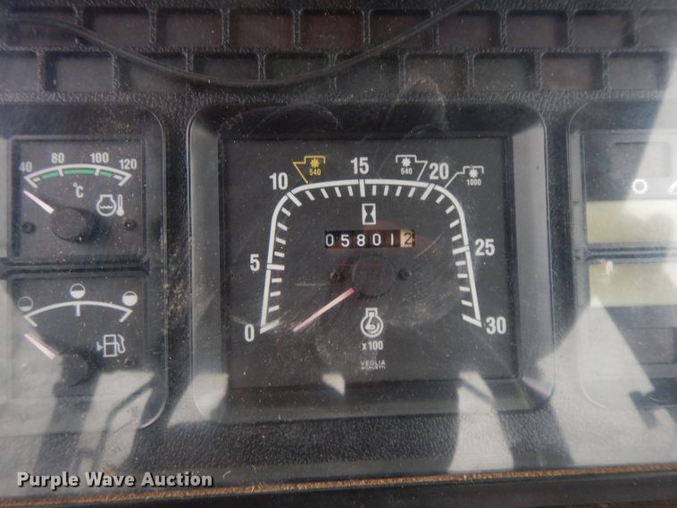 image for item GK9648 New Holland TS100  tractor