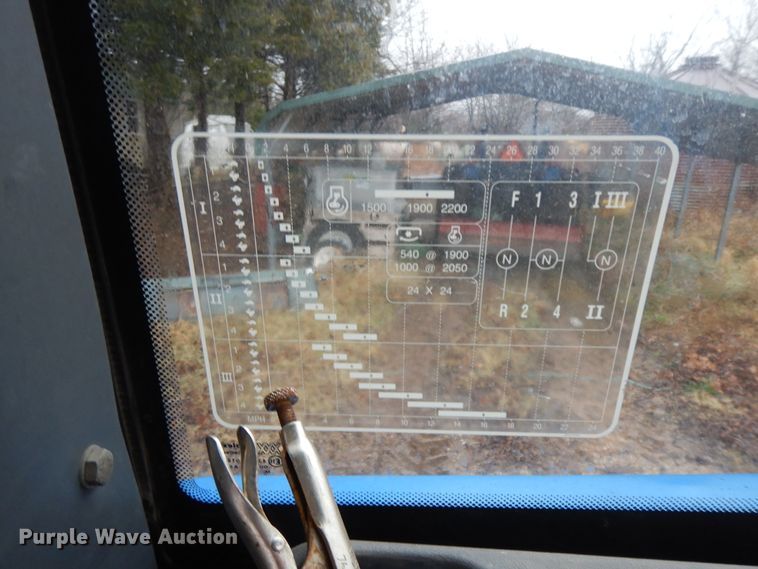 image for item GK9648 New Holland TS100  tractor