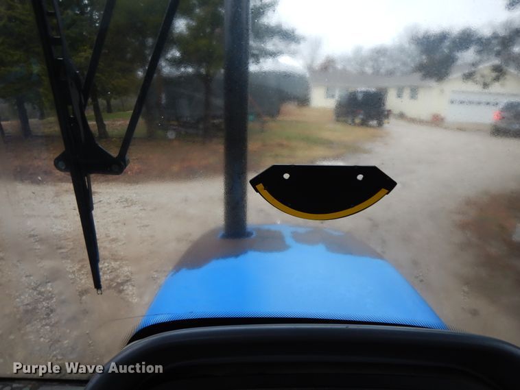 image for item GK9648 New Holland TS100  tractor