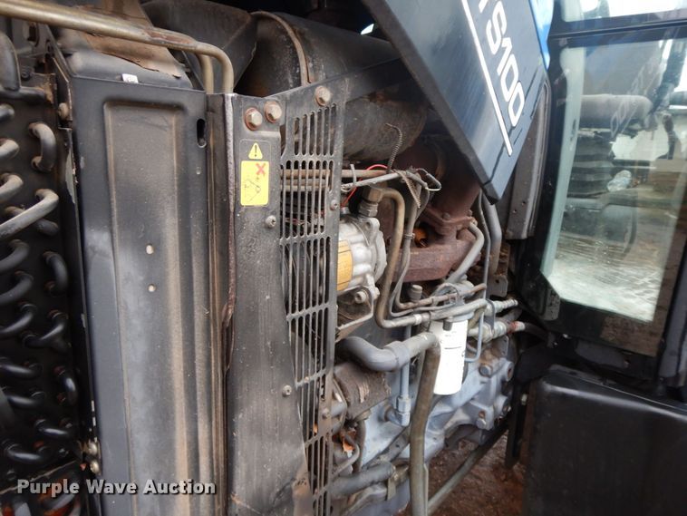 image for item GK9648 New Holland TS100  tractor