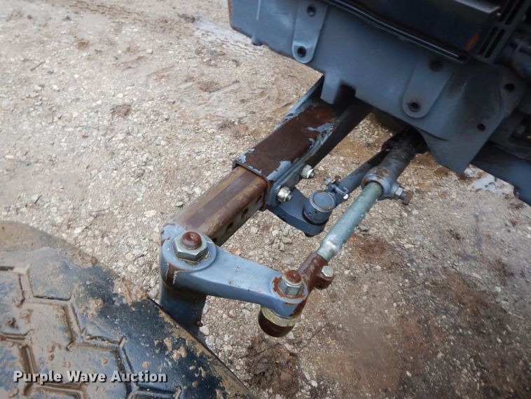 image for item GK9648 New Holland TS100  tractor