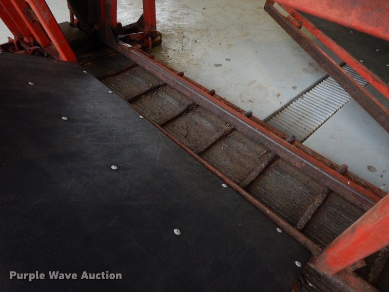 image for item GK9649 Linn Cattle Care squeeze chute