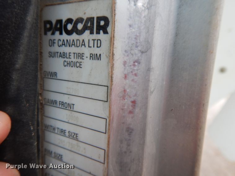 image for item GK9650 2013 Peterbilt 337  feed mixer truck