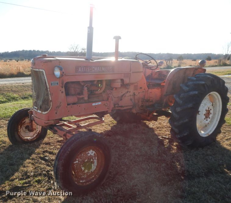 image for item GK9661 Allis Chalmers D17  tractor