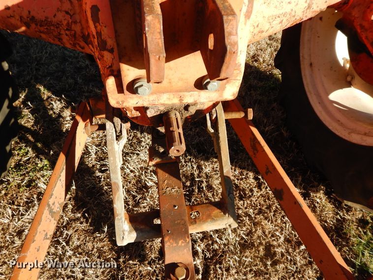 image for item GK9661 Allis Chalmers D17  tractor