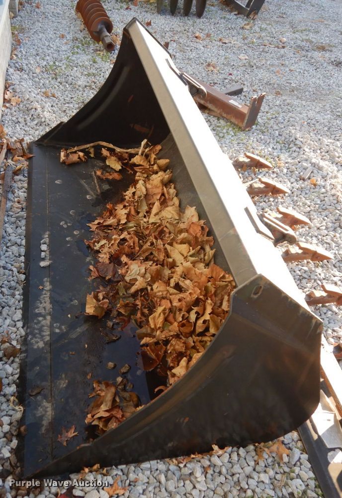 image for item GQ9887 74.5"W bucket