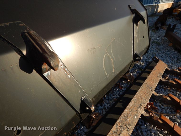 image for item GQ9887 74.5"W bucket