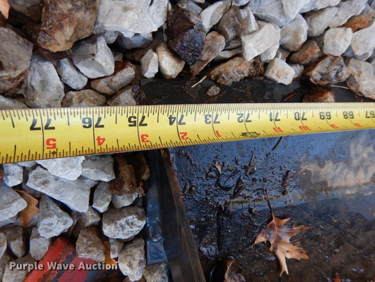 image for item GQ9887 74.5"W bucket