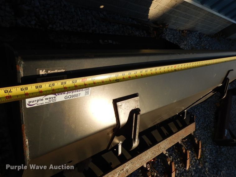 image for item GQ9887 74.5"W bucket