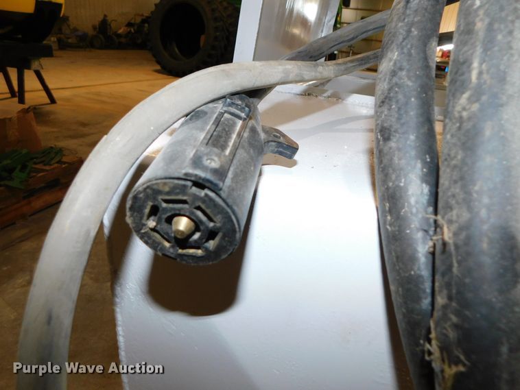 image for item GQ9890 Auxiliary fuel tank