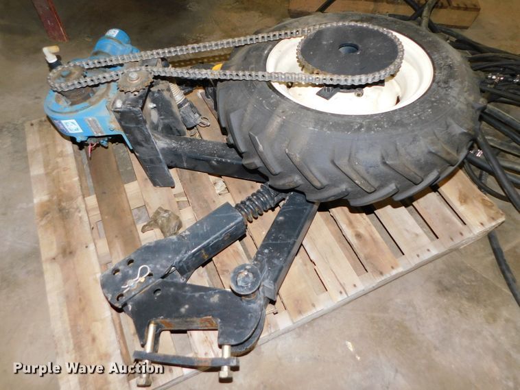 image for item GQ9891 Applicator attachments