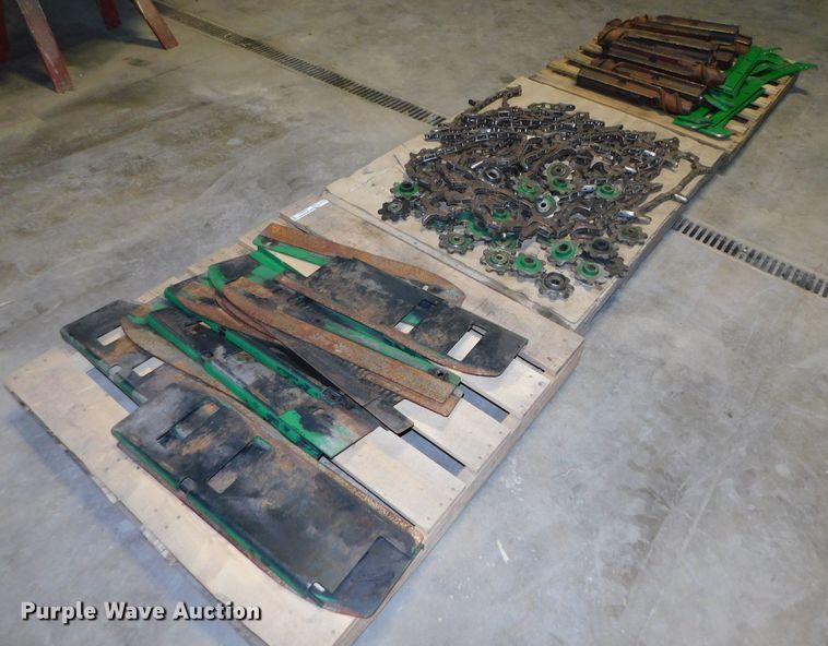 image for item GQ9893 Corn head parts