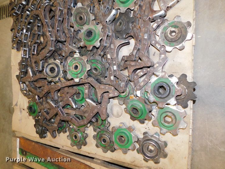 image for item GQ9893 Corn head parts