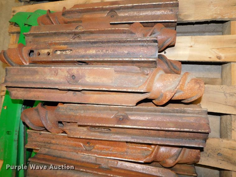 image for item GQ9893 Corn head parts