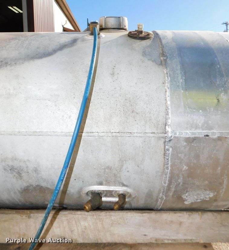 image for item GQ9894 Truck parts