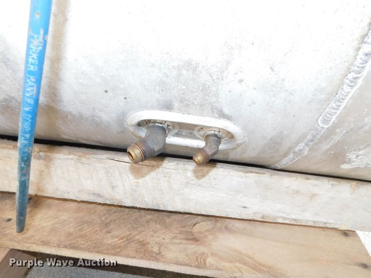 image for item GQ9894 Truck parts