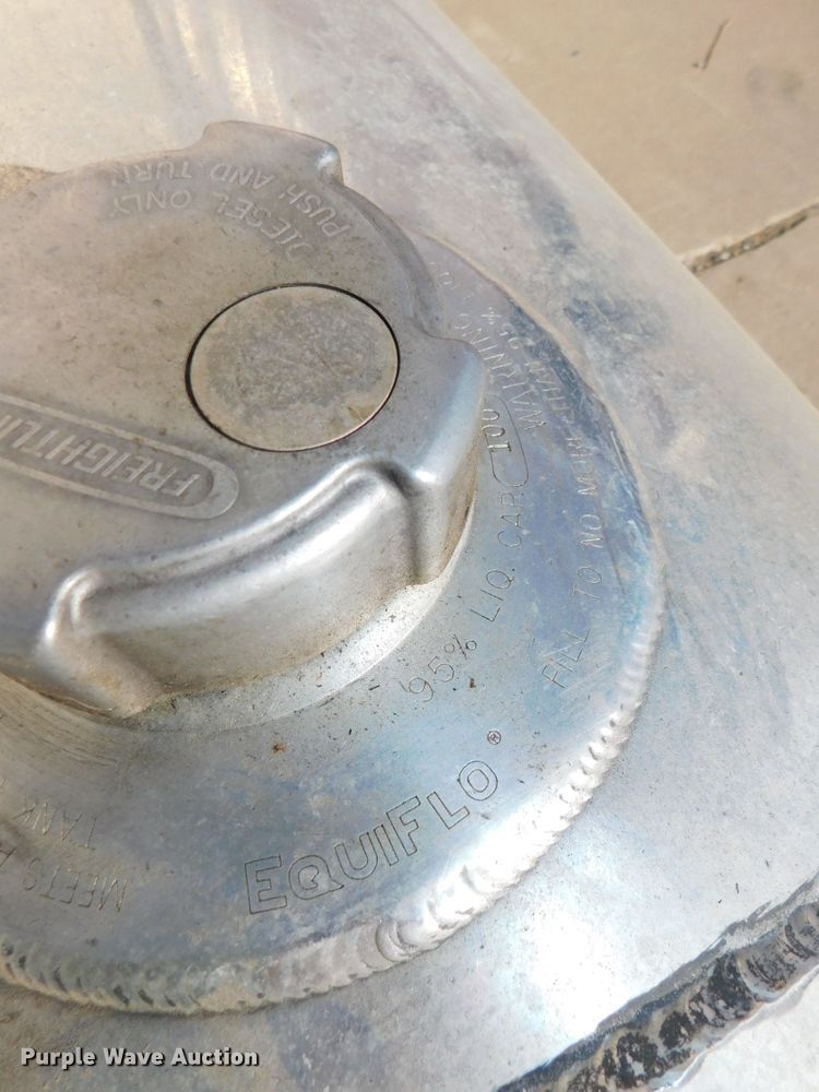 image for item GQ9894 Truck parts