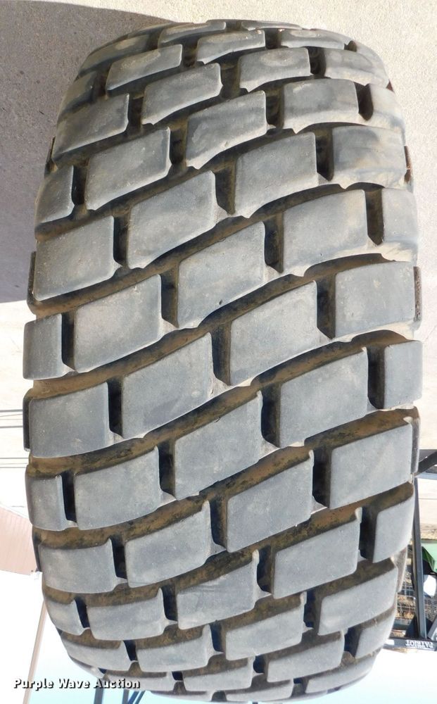 image for item GQ9896 Armstrong 23.1-26 tire