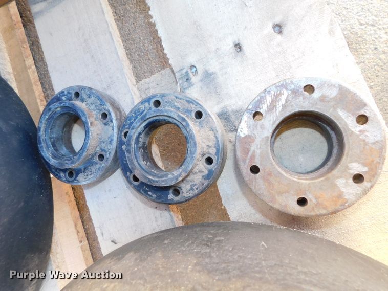 image for item GQ9897 Planter accessories